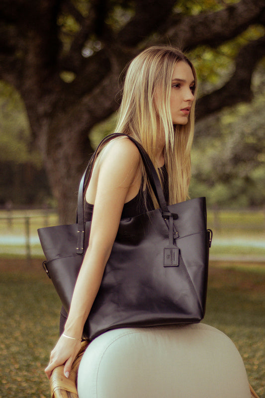 Derby - Black