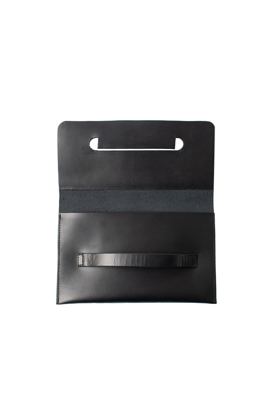 Yanina Pouch - Black