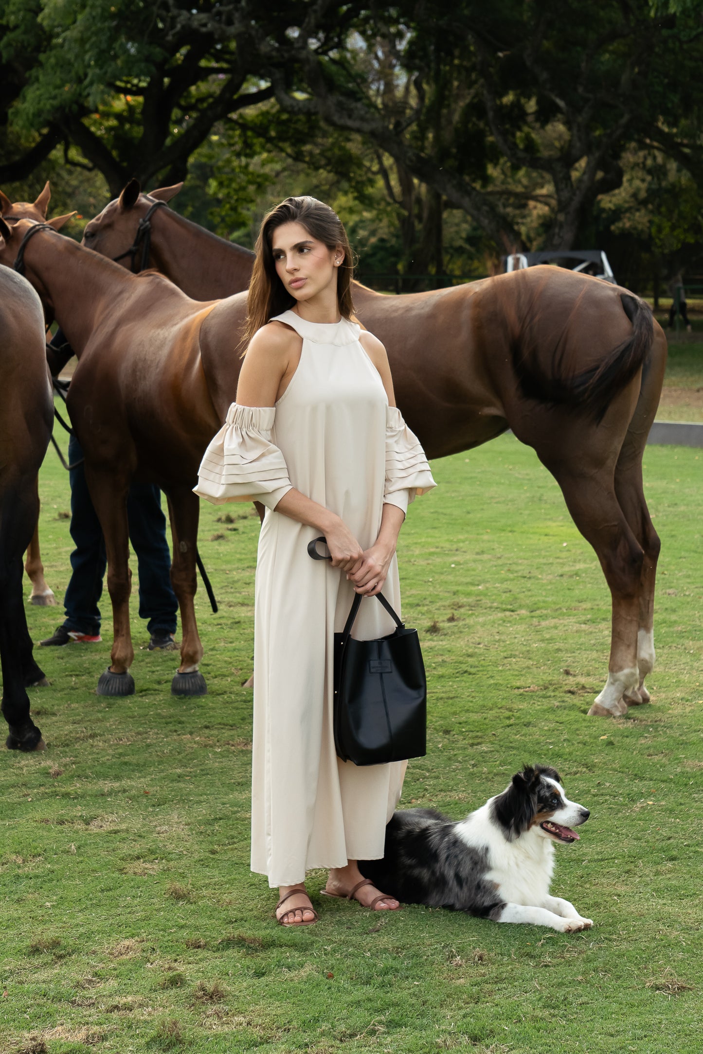 Pilar - Black