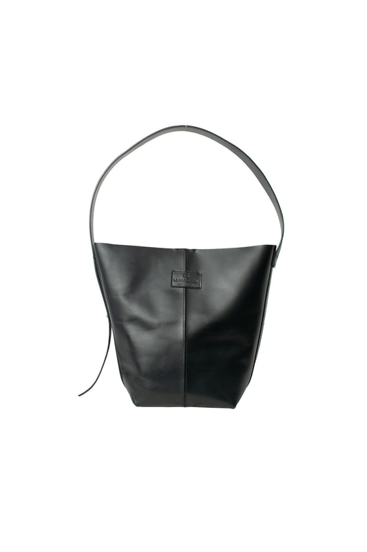 Pilar - Black